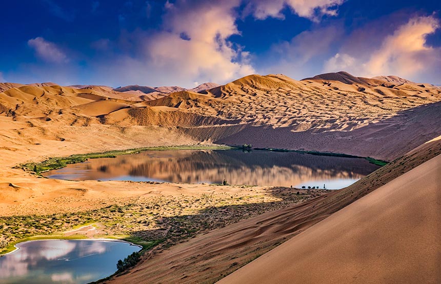 Badain Jaran sand dunes and lake, China