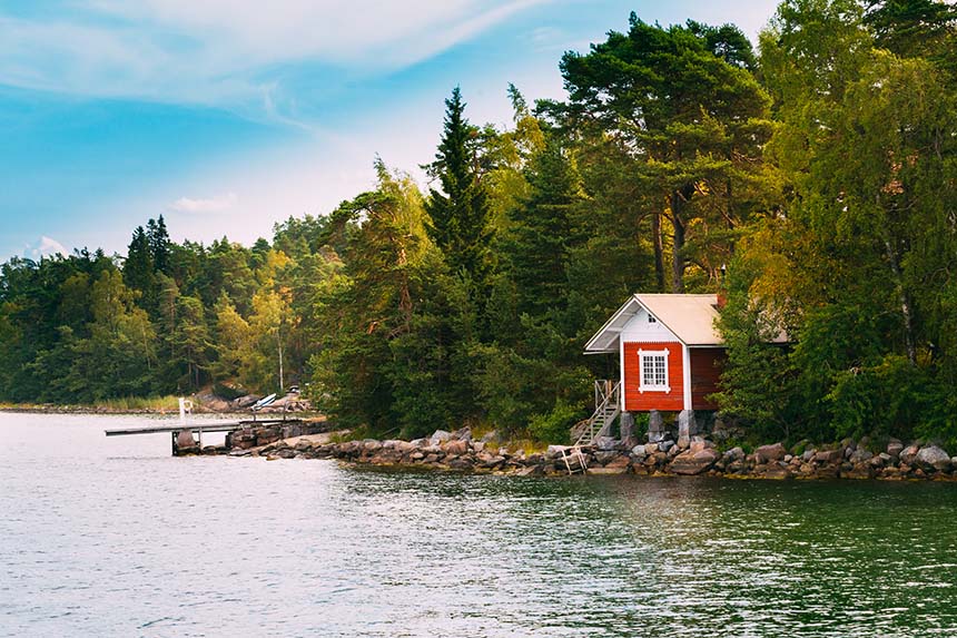 Finnish lakeside summer cottage